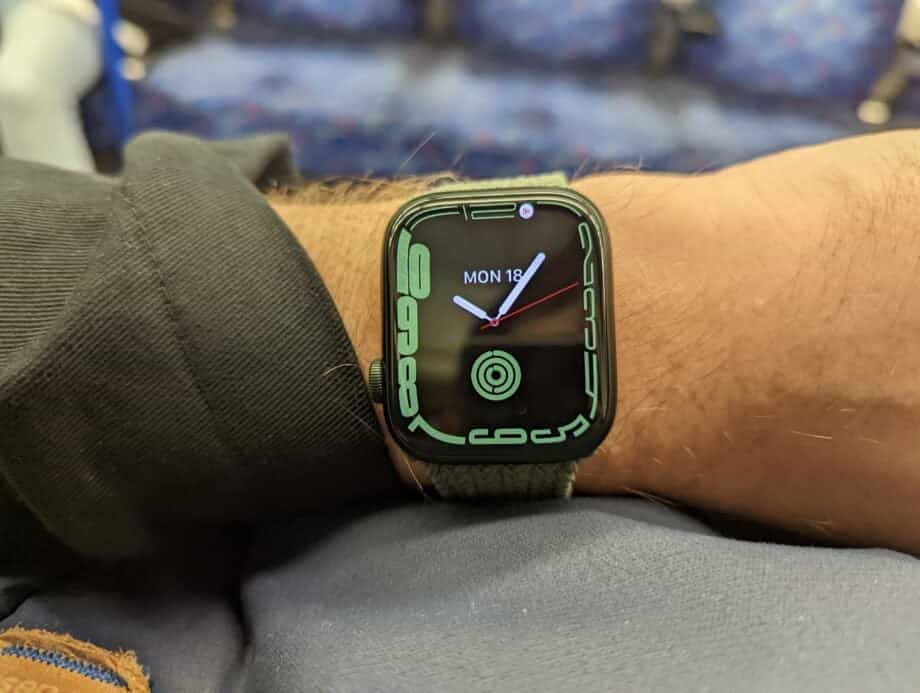 Apple watch series 7 Giveaway